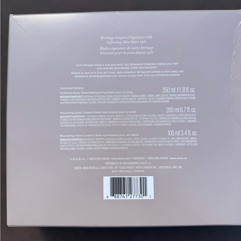 Avon Wintersoft Collection Box - Picture 2 of 3